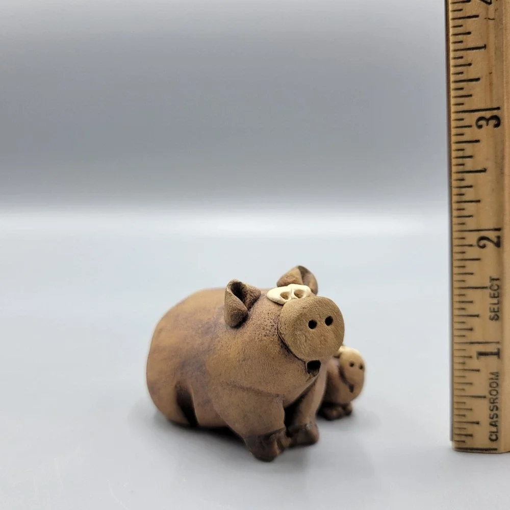 Vintage Handcrafted Clay Pig And Piglet Figurine By Clay Companions 1.5